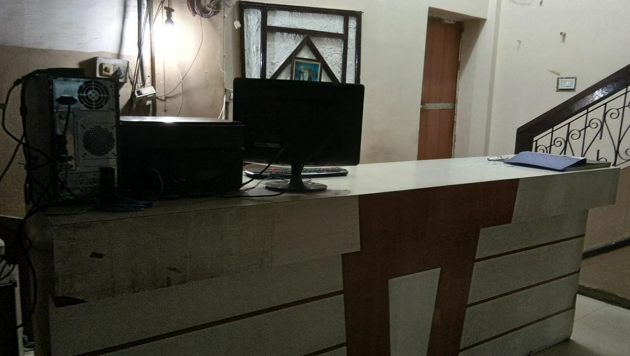 Hotel Barkha Raipur  Exterior photo